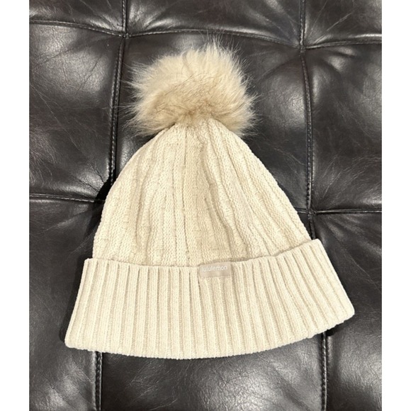 Lululemon Women Cable-Knit Pom-Pom Beanie‎ Hat Bone One Size LW9EW1S main image 6